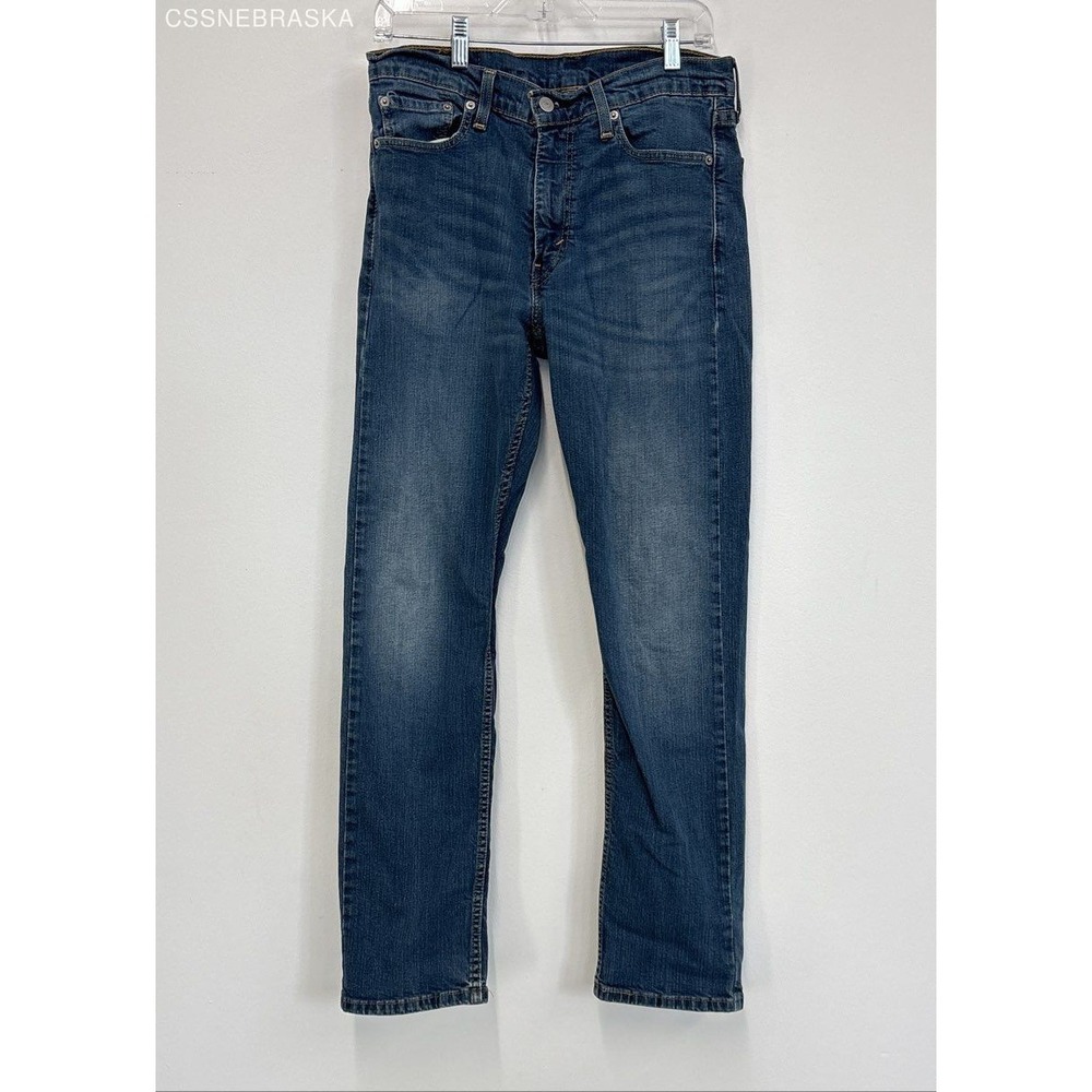 Levi's blue men's classic straight jeans medium wash - Size 32x32